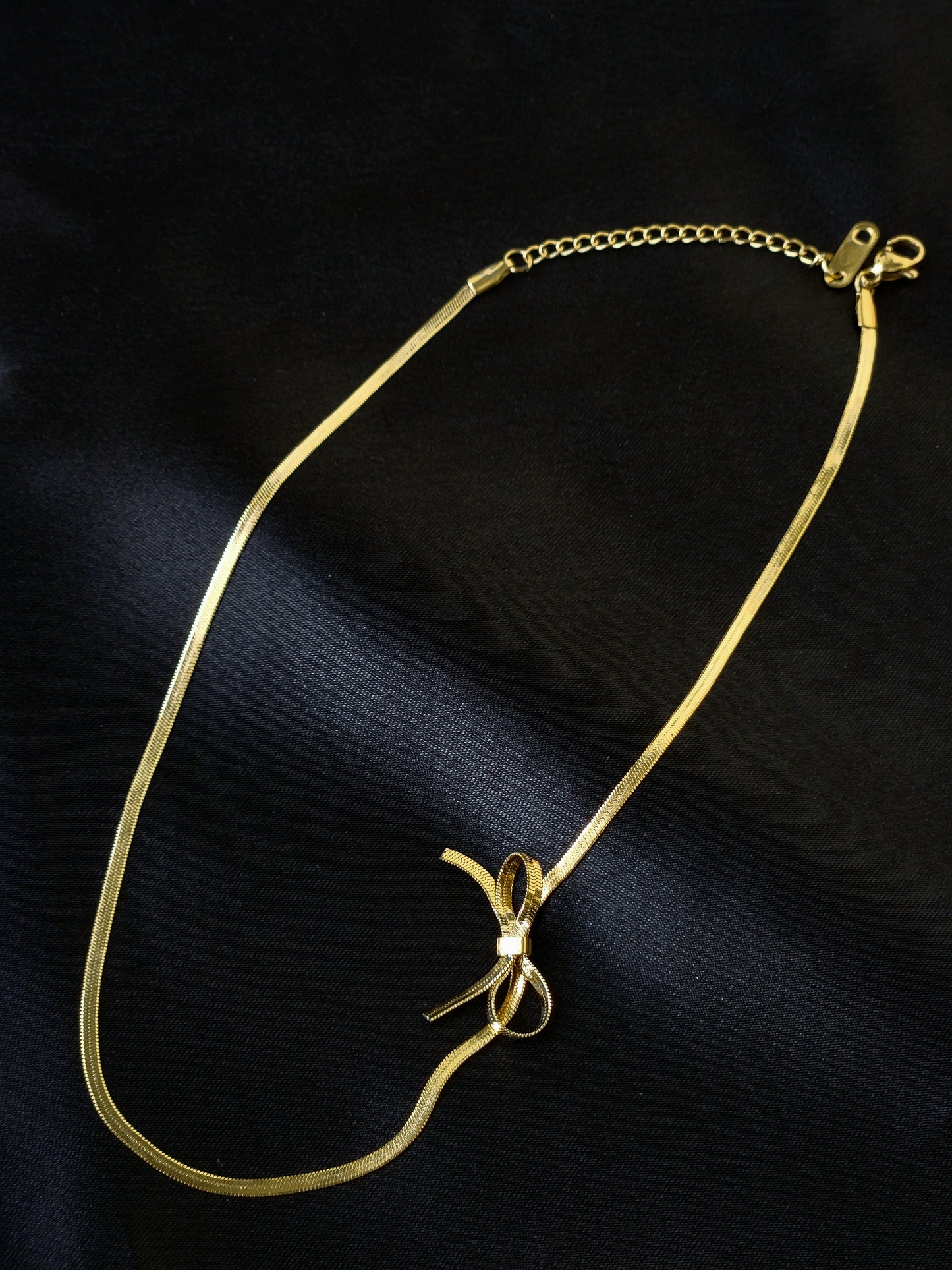 Bow Choker Necklace