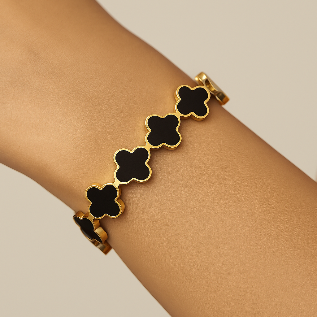 Black Clover Link Bracelet